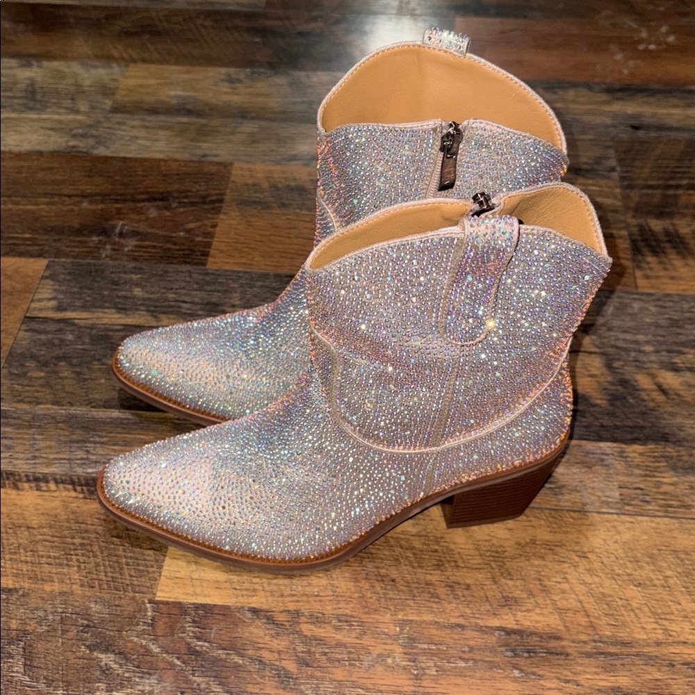 Dazzle Silver Glitter Heeled Boots by Wetkiss